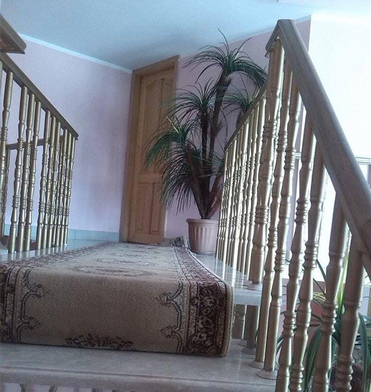 Hostel Georgia Kutaisi Luaran gambar